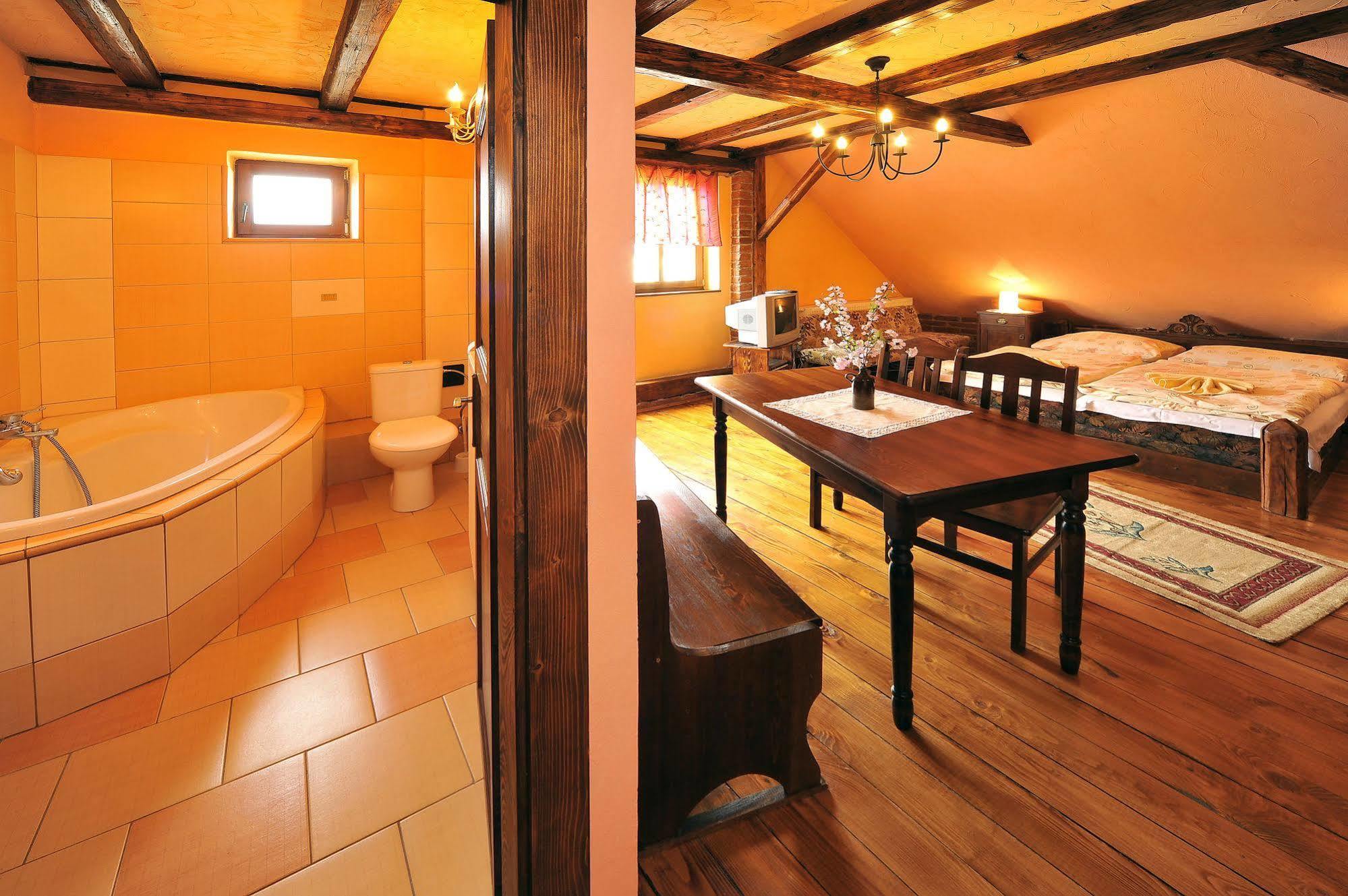 Apartmany Village Wielki Sławków Zewnętrze zdjęcie
